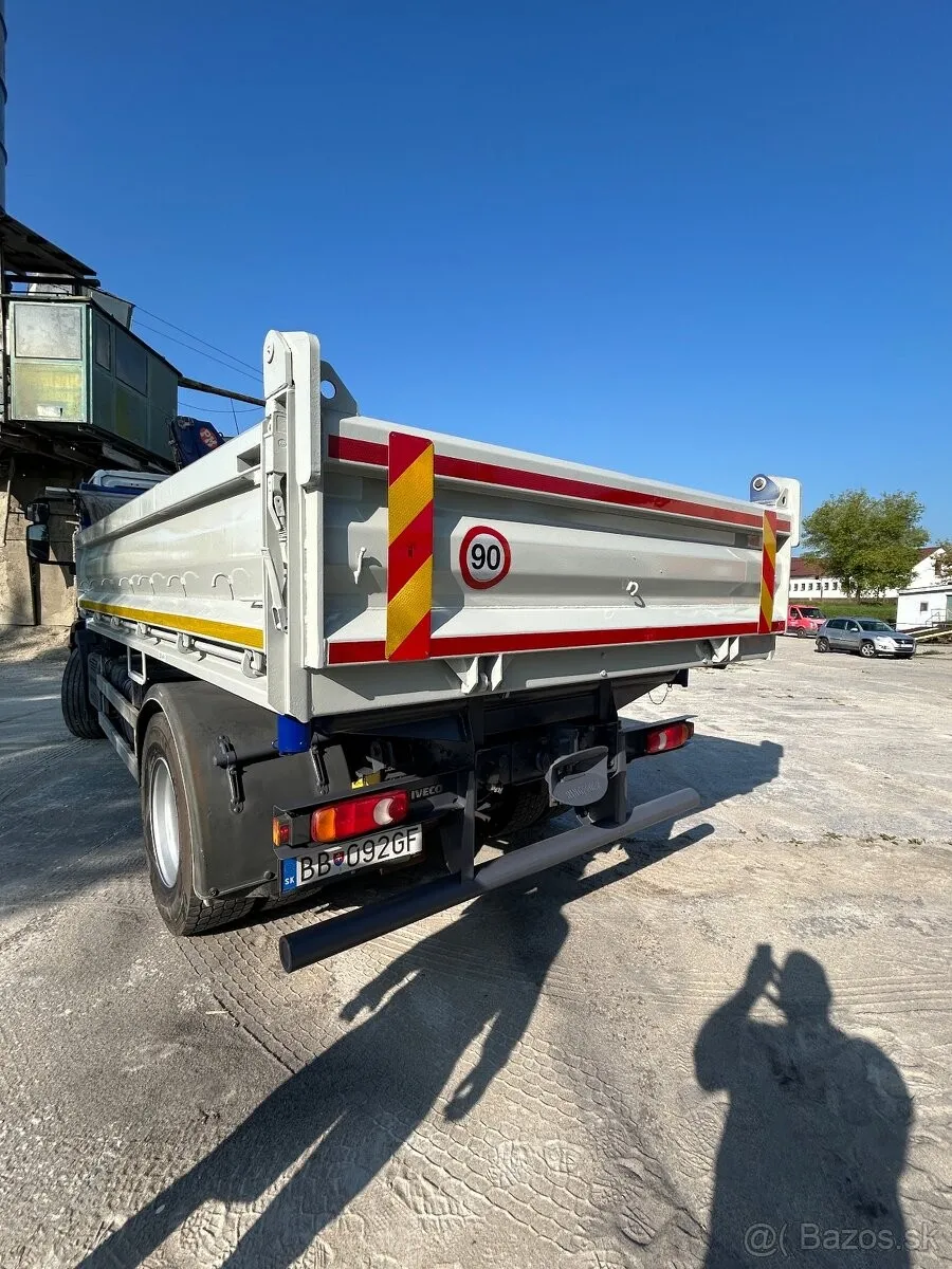 Pieskovanie nákladného vozidla