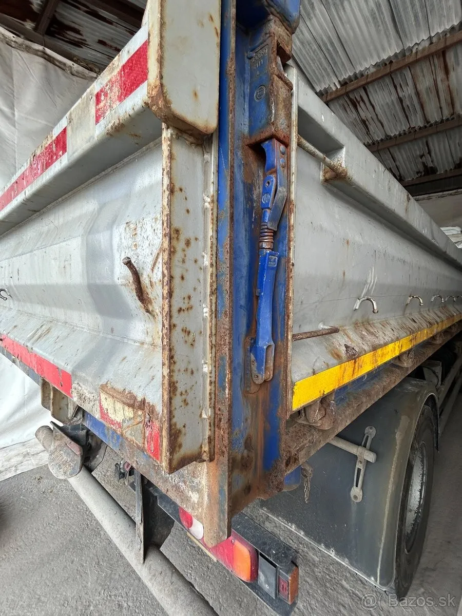 Lakovanie nákladiaku